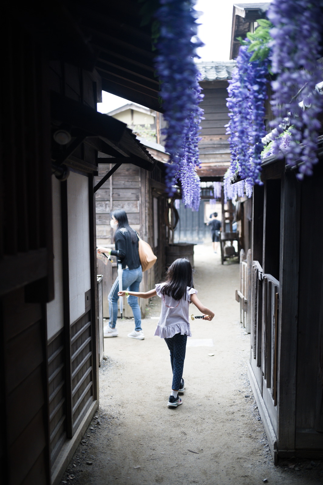 alley